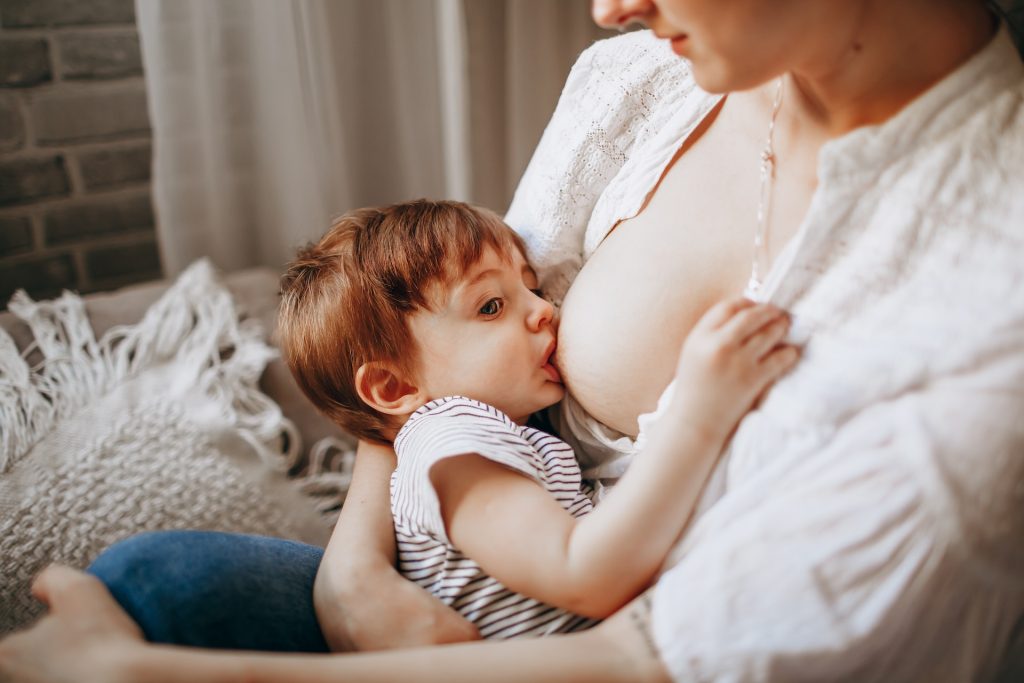 Prsa po kojení - důležité informace nejen pro prvorodičky obrázek 83
